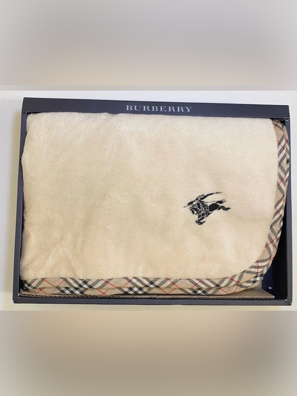 Burberry Beige Blanket With Checkered Trim Nwot (Size 56”X28”)